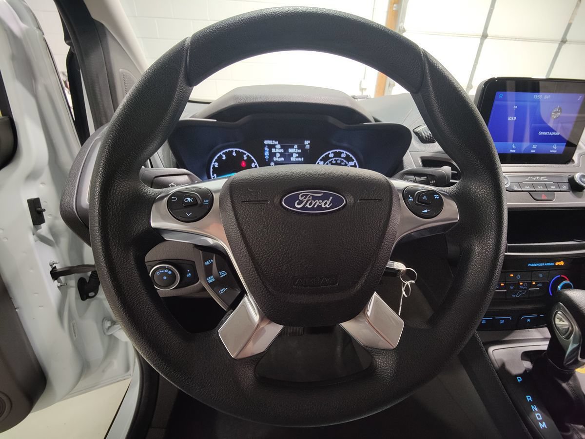 Used 2022 Ford Transit Connect XL FWD image 31