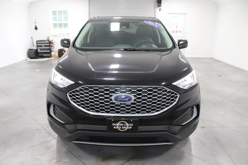 Used 2024 Ford Edge SEL AWD/4WD image 3