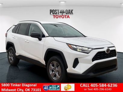 New 2025 Toyota RAV4 LE