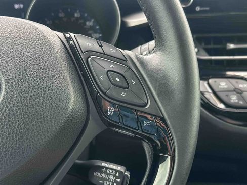 Used 2021 Toyota C-HR Nightshade image 27