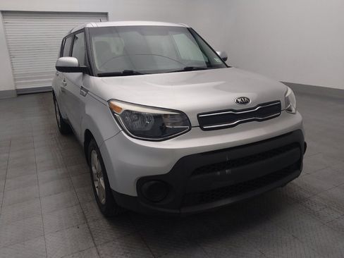 Used 2018 Kia Soul FWD image 14