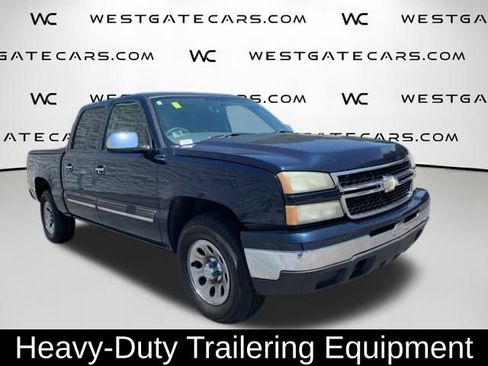 Used 2006 Chevrolet Silverado 1500 LS w/ Chrome Exterior Package image 4