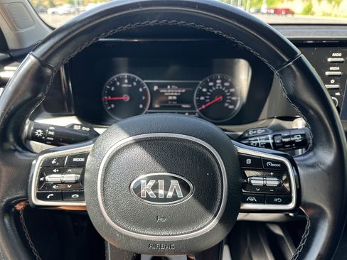 Used 2021 Kia Sorento S AWD/4WD image 12