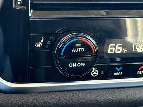 Certified 2023 Nissan Rogue SL w/ SL Premium Package image 29