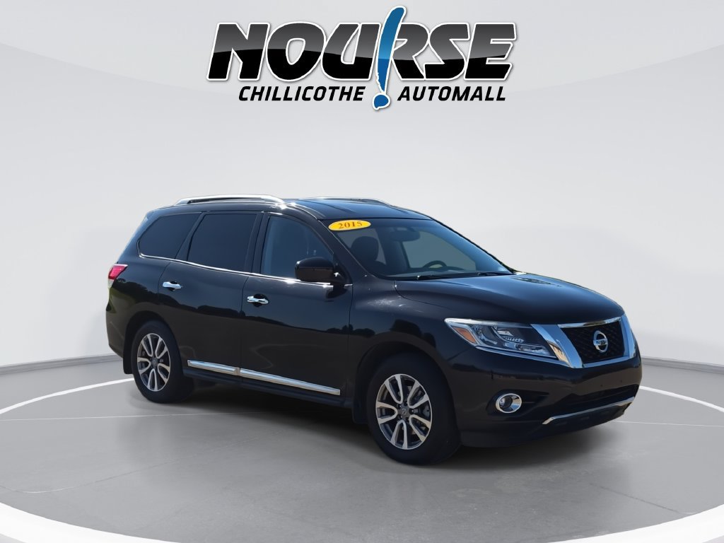 Used 2015 Nissan Pathfinder SL FWD image 2