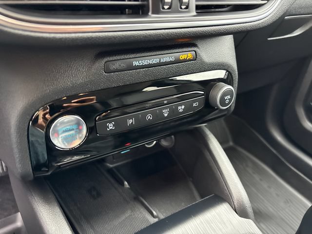 Certified 2023 Ford Escape Platinum AWD/4WD image 22
