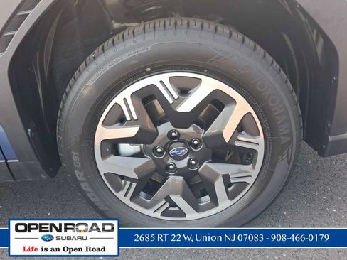 Used 2026 Subaru Forester Premium AWD/4WD image 9