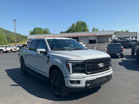 New 2026 Ford F150 Lariat AWD/4WD image 3