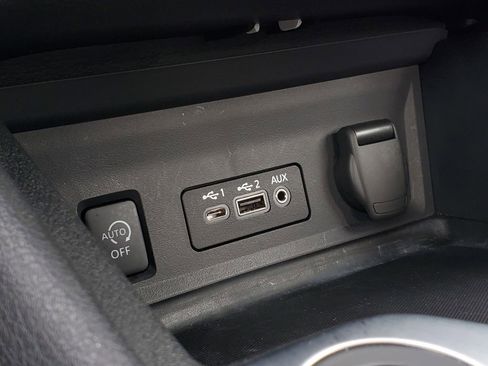 Used 2024 Nissan Sentra SR FWD image 27
