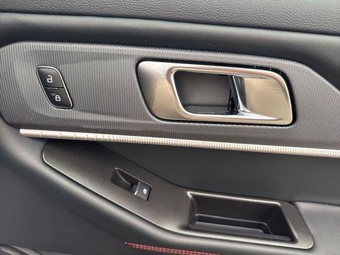 New 2026 Ford Explorer ST image 17