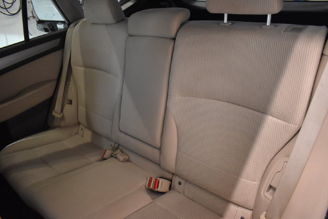 Used 2016 Subaru Outback 2.5i Premium AWD/4WD image 7