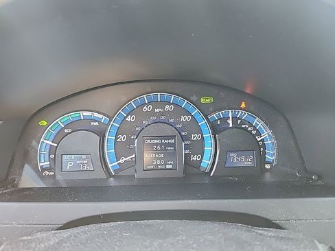 Used 2014 Toyota Camry SE FWD image 12