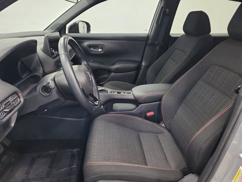 Certified 2025 Honda HR-V Sport image 21