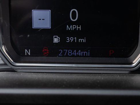 Used 2023 GMC Sierra 2500 Denali w/ Denali Ultimate Package image 17