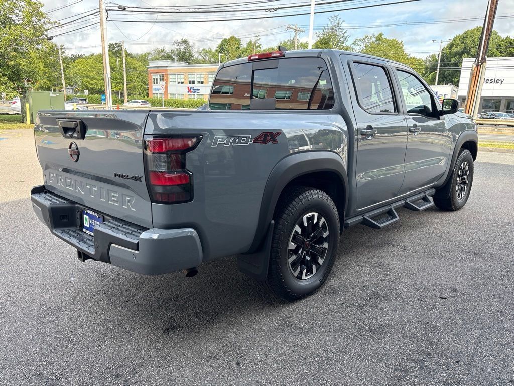 Used 2023 Nissan Frontier PRO-4X w/ Technology Package AWD/4WD image 5