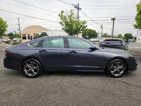 Certified 2023 Honda Accord EX image 7