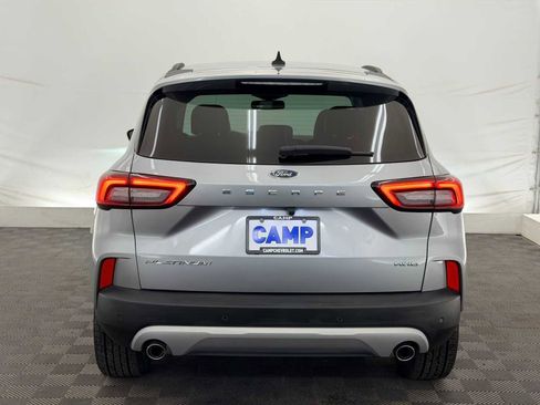 Used 2024 Ford Escape Platinum image 5