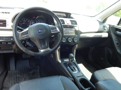 Used 2015 Subaru Forester 2.5i Touring w/ Eyesight & Navigation System AWD/4WD image 12