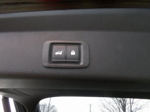 New 2025 Mitsubishi Outlander SEL image 11