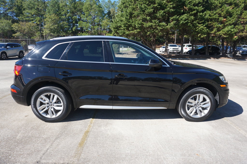 Used 2020 Audi Q5 2.0T Premium w/ Convenience Package AWD/4WD image 20