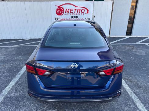 Used 2021 Nissan Altima 2.5 SR image 5
