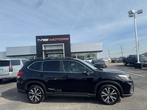 Used 2019 Subaru Forester Limited w/ Popular Package #3 image 3