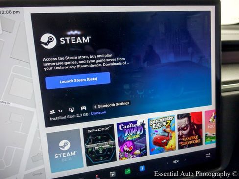 Used 2022 Tesla Model X Plaid image 27