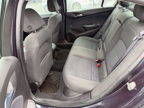 Used 2016 Chevrolet Cruze LT w/ Convenience Package FWD image 12