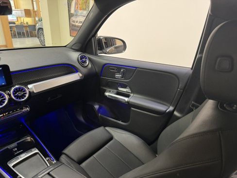 Certified 2025 Mercedes-Benz GLB 250 250 image 11