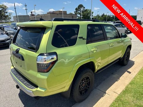 Used 2023 Toyota 4Runner TRD Off-Road Premium w/ Off Road Premium Plus Package AWD/4WD image 4