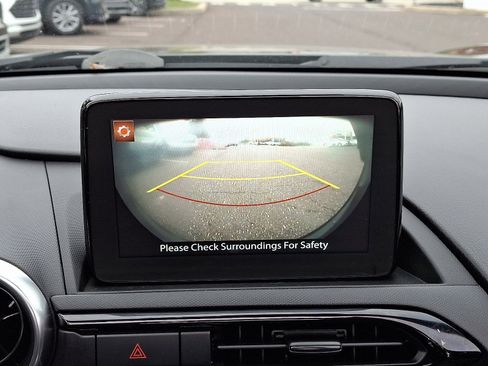 Used 2020 MAZDA MX-5 Miata RF Grand Touring image 18