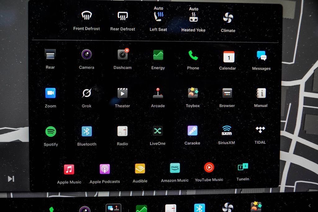 Used 2023 Tesla Model S AWD/4WD image 24