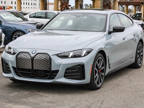 New 2026 BMW i4 eDrive40 RWD image 3