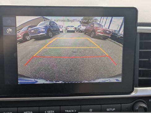 New 2025 Hyundai Venue SEL image 21