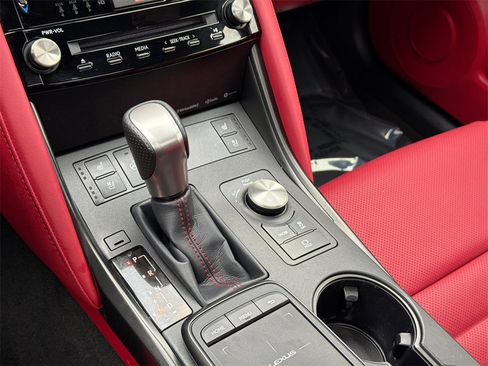 Used 2022 Lexus IS 350 F Sport image 31