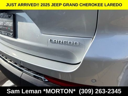 New 2025 Jeep Grand Cherokee L Laredo w/ Luxury Tech Group I image 10