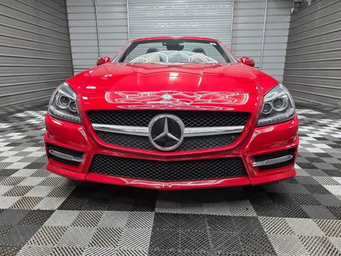 Used 2014 Mercedes-Benz SLK 350 image 4