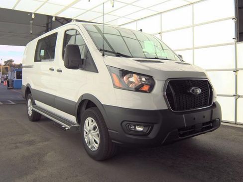 Used 2025 Ford Transit 250 Low Roof w/ Exterior Upgrade Package RWD image 4