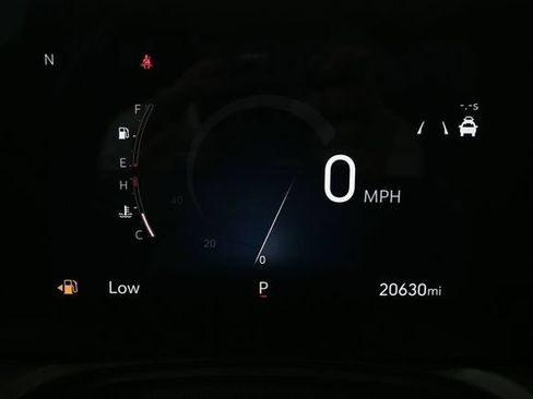 Used 2025 Buick Encore GX Sport Touring FWD image 9