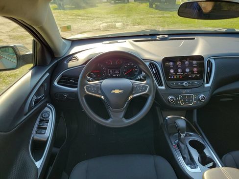 Used 2024 Chevrolet Malibu LT FWD image 27