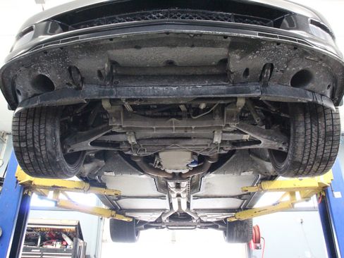 Used 2011 Chevrolet Corvette Grand Sport w/ Preferred Equipment Group image 94