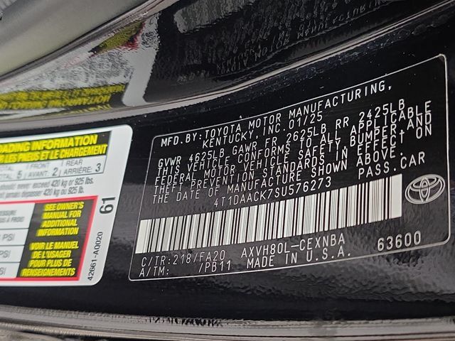 Used 2025 Toyota Camry LE FWD image 10