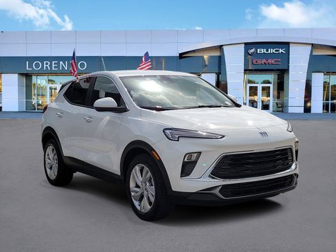 Used 2024 Buick Encore GX Preferred image 3