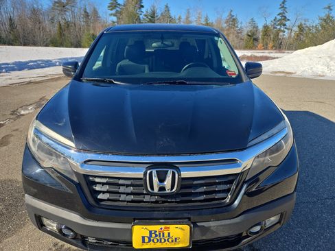 Used 2019 Honda Ridgeline Sport image 2