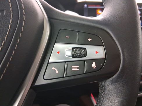 Used 2023 BMW X5 sDrive40i w/ Climate Comfort Package image 17