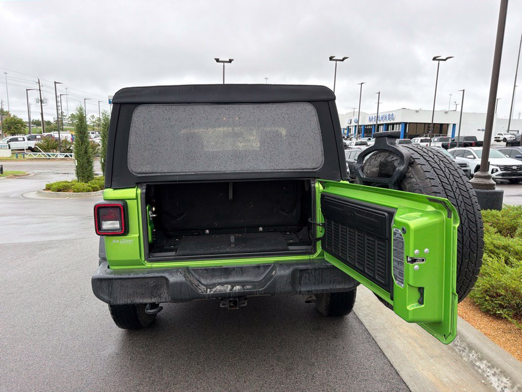 Used 2019 Jeep Wrangler Sport AWD/4WD image 6