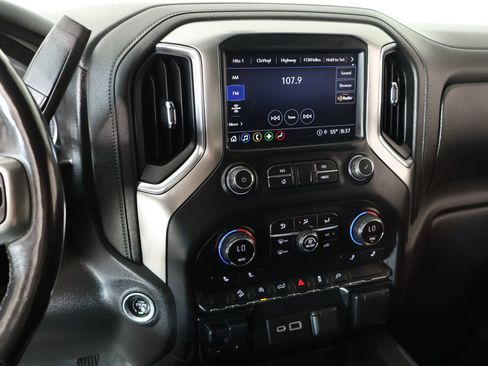 Used 2021 Chevrolet Silverado 1500 LT Trail Boss w/ Convenience Package II AWD/4WD image 5