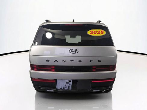 Used 2025 Hyundai Santa Fe Calligraphy FWD image 6