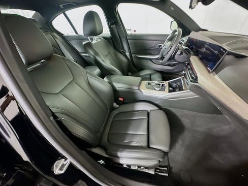 Used 2025 BMW 330i Sedan image 31