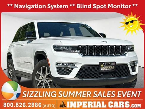 Used 2024 Jeep Grand Cherokee Limited AWD/4WD image 1